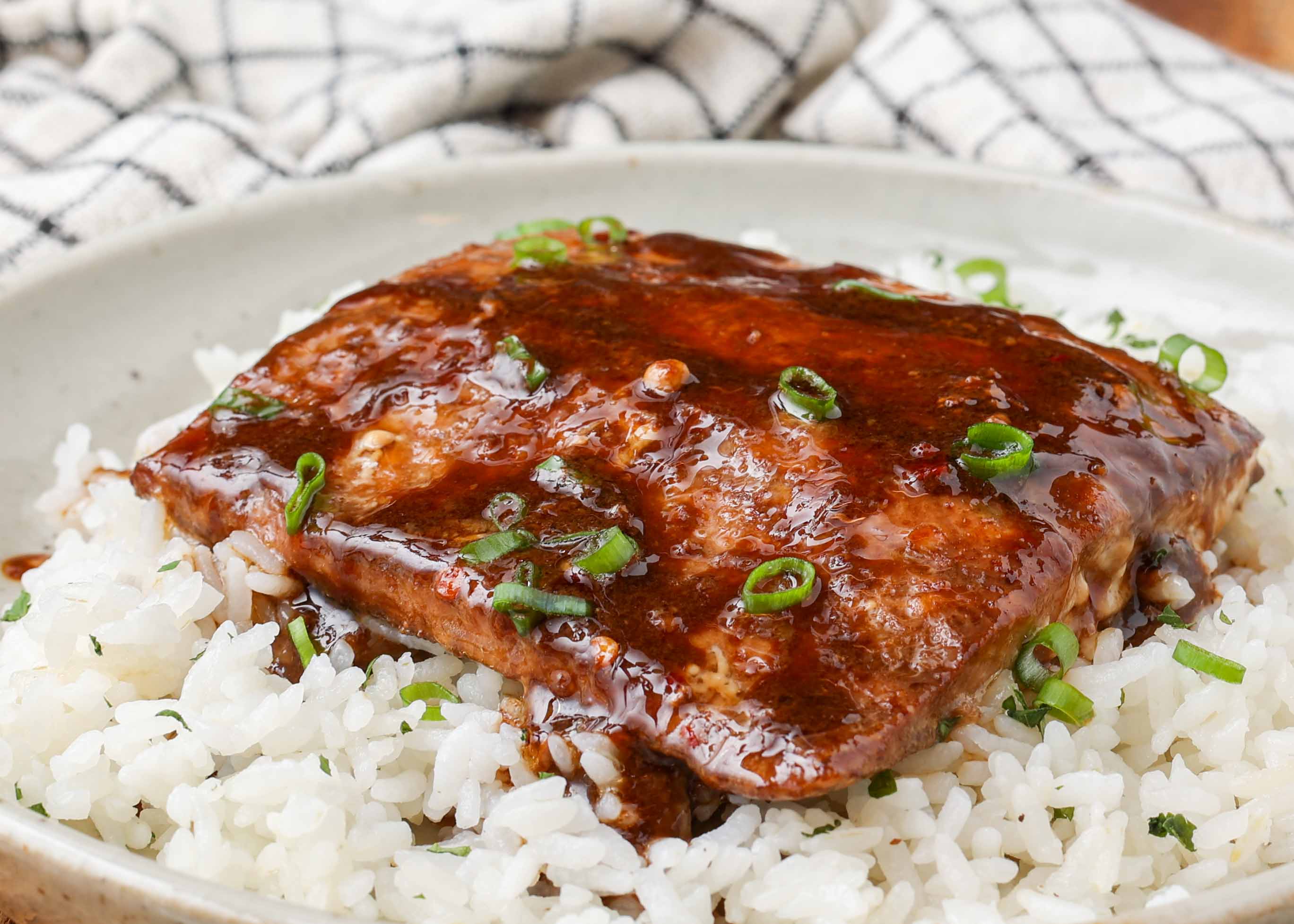 Sticky Sweet Heat: The Secret to Irresistible Balsamic Salmon